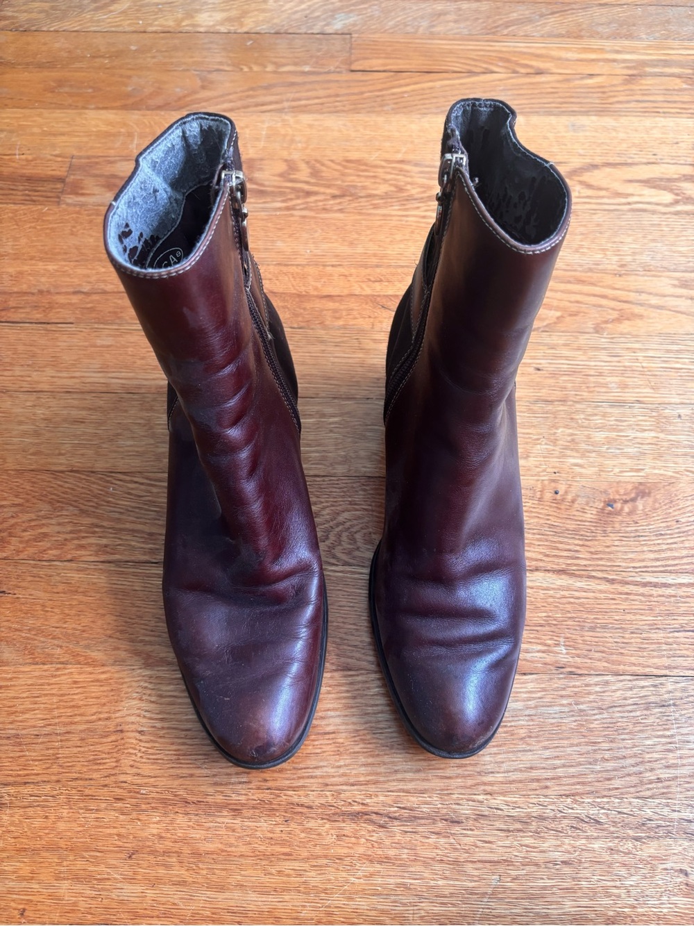 Women’s Leather Ankle Boots - Dark Brown Zip Booties